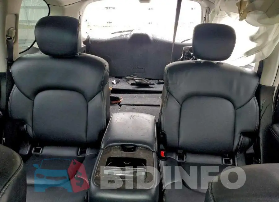 JN8AZ2NF2L9701842 Photo# 10