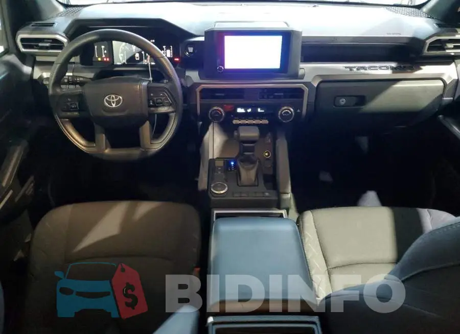 3TMKB5FNXSM049922 Photo# 8