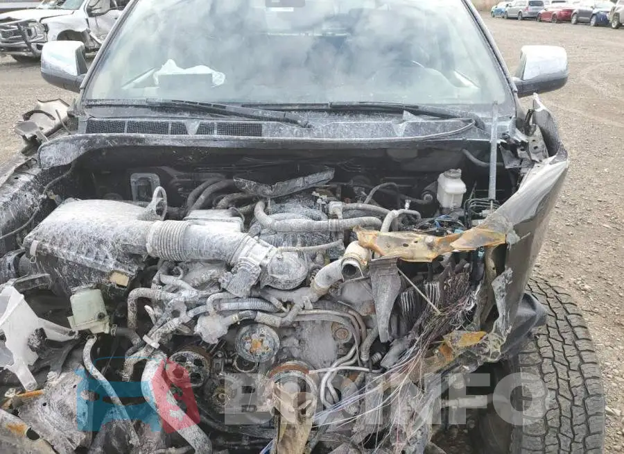 5TFHY5F10KX803877 Photo# 11