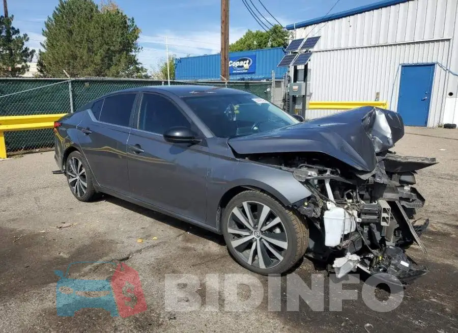 1N4BL4CV2KC164047 Photo# 4