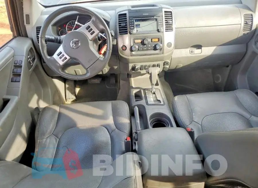 1N6AD0EV6JN755037 Photo# 8