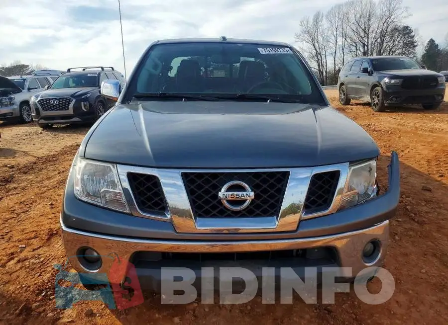 1N6AD0EV6JN755037 Photo# 5