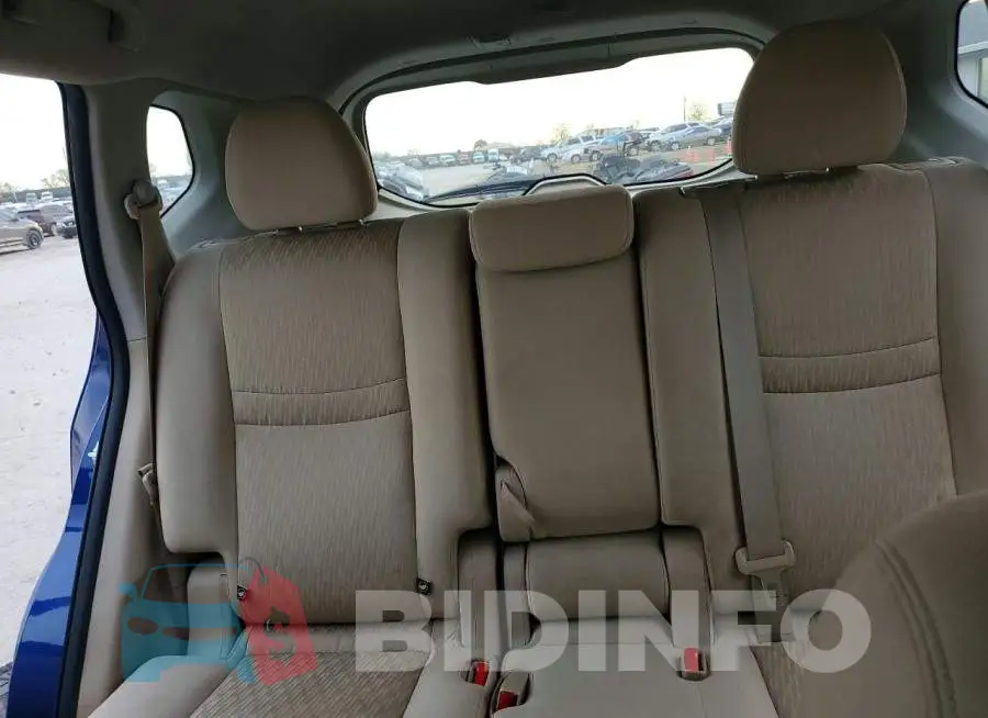 JN8AT2MTXHW140596 Photo# 10