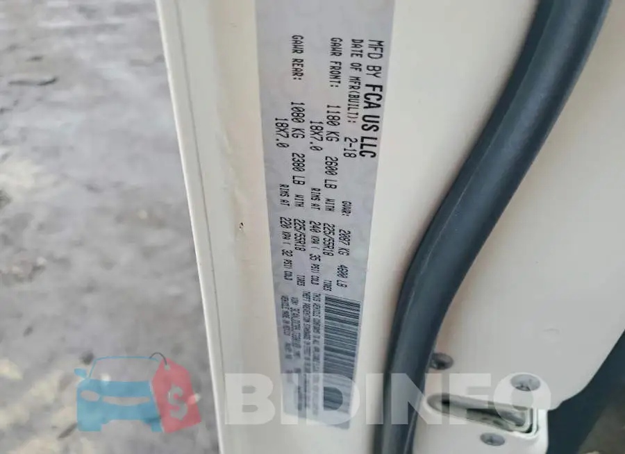 3C4NJDCB9JT330103 Photo# 12