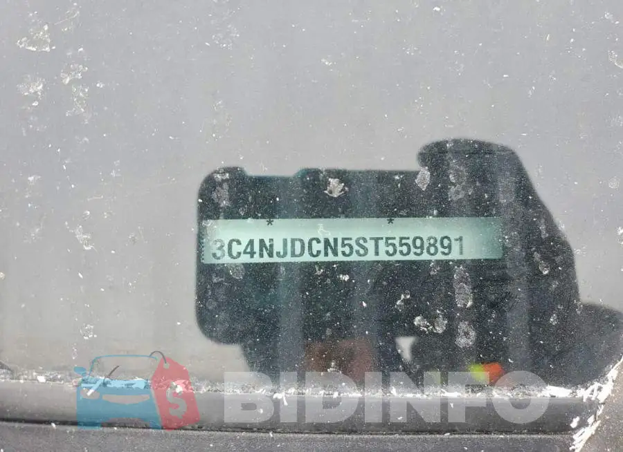 3C4NJDCN5ST559891 Photo# 13