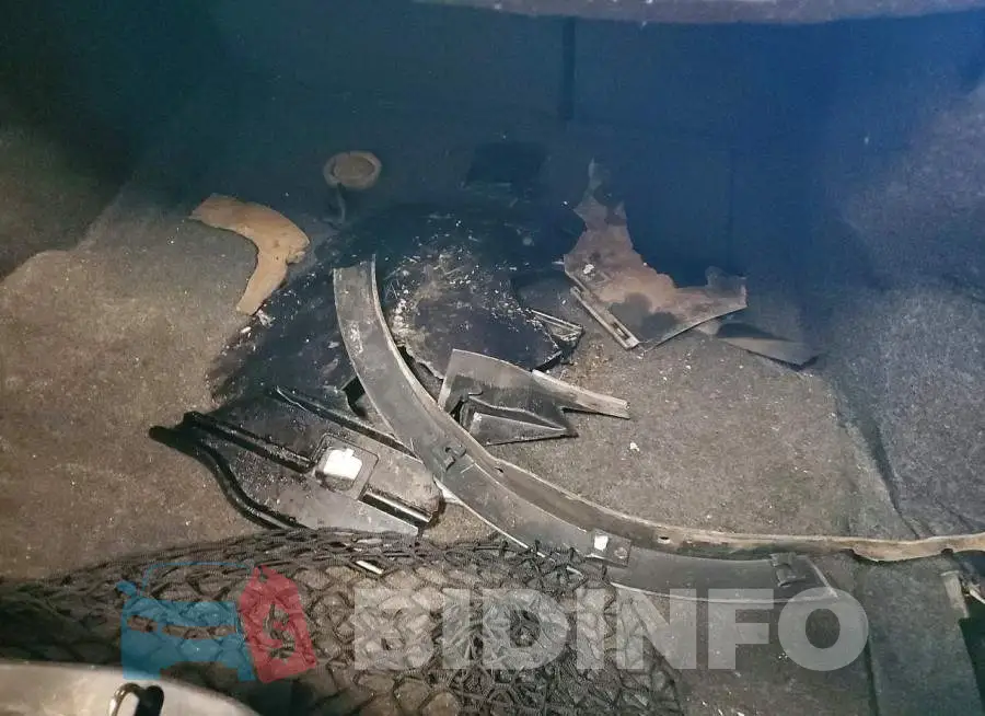 2C3CDXJG6HH590612 Photo# 11