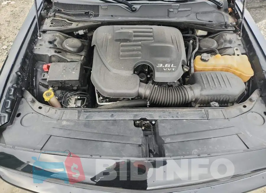 2C3CDZAGXKH674256 Photo# 11