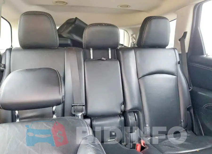 3C4PDCGB8JT252045 Photo# 10