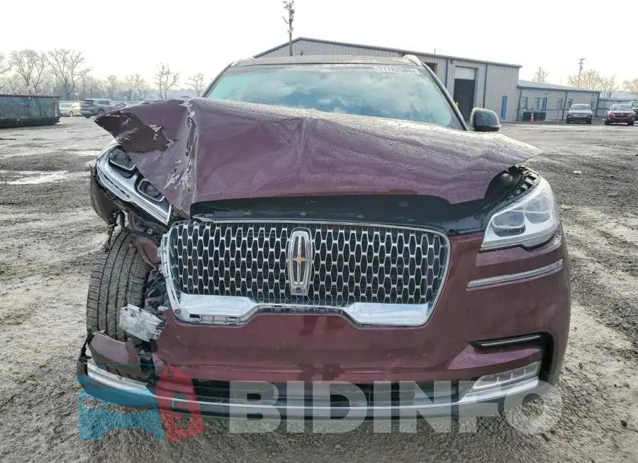5LM5J7XC8LGL30629 Photo# 5