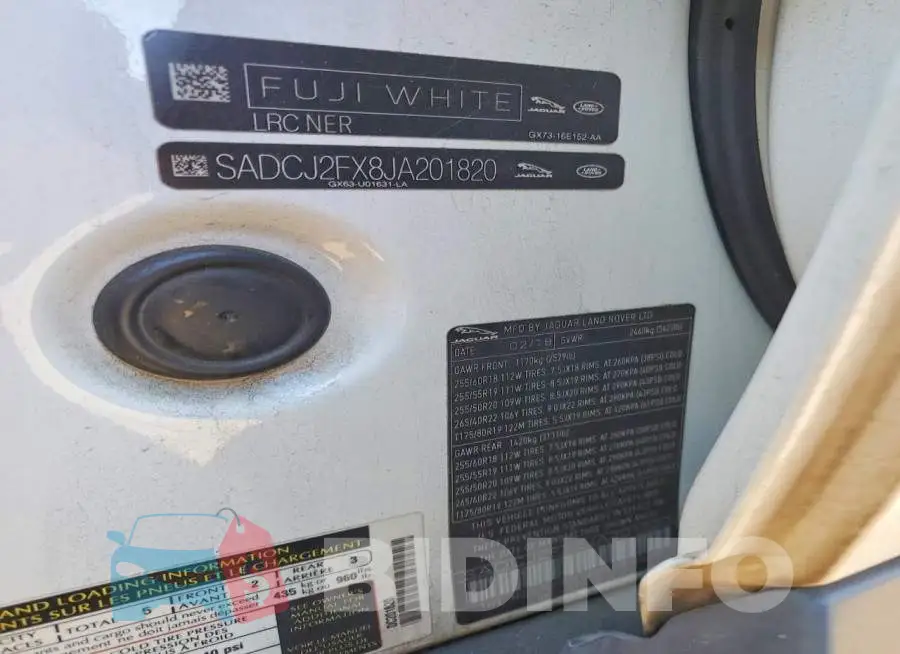 SADCJ2FX8JA201820 Photo# 12
