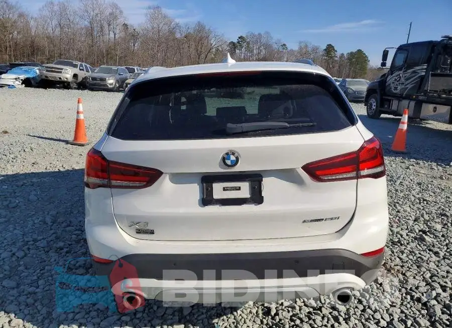 WBXJG7C03M5T16170 Photo# 6