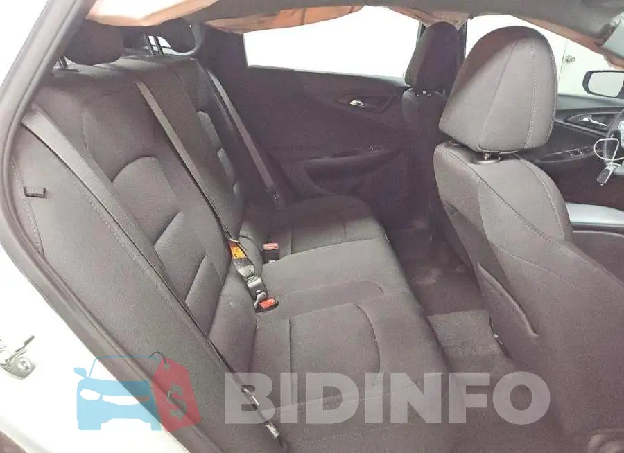 1G1ZB5ST2RF202315 Photo# 10
