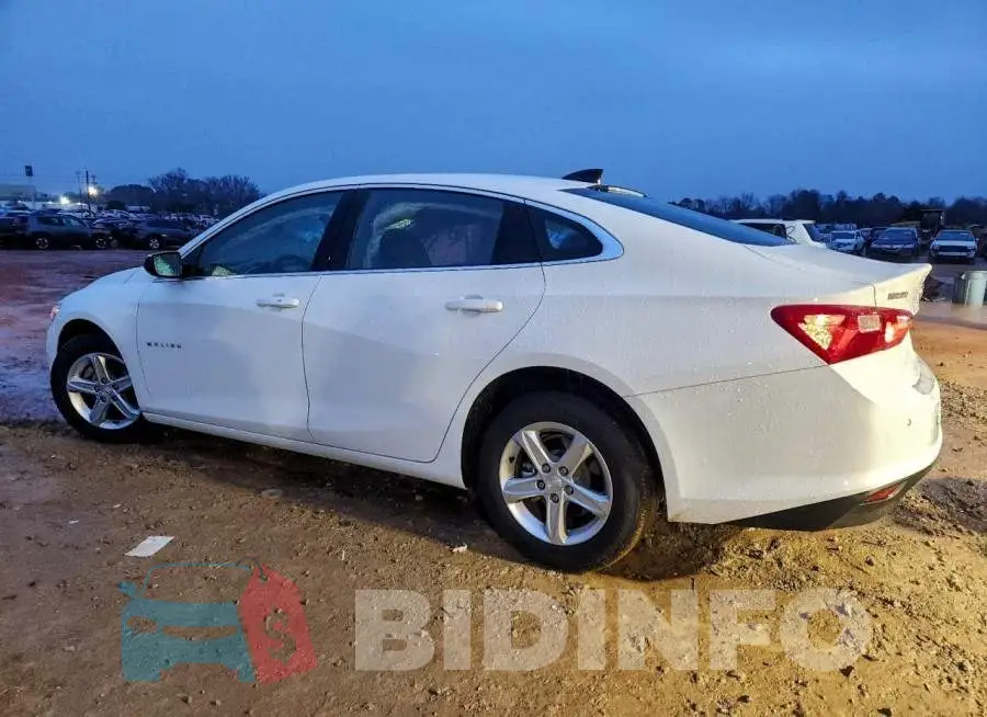1G1ZC5ST3RF191211 Photo# 2