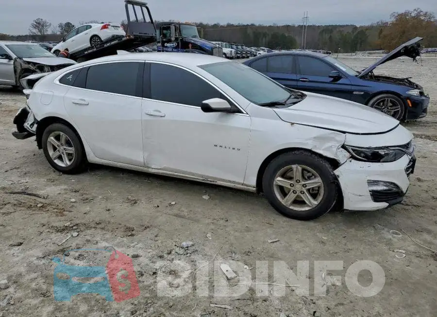 1G1ZD5ST8NF152315 Photo# 4