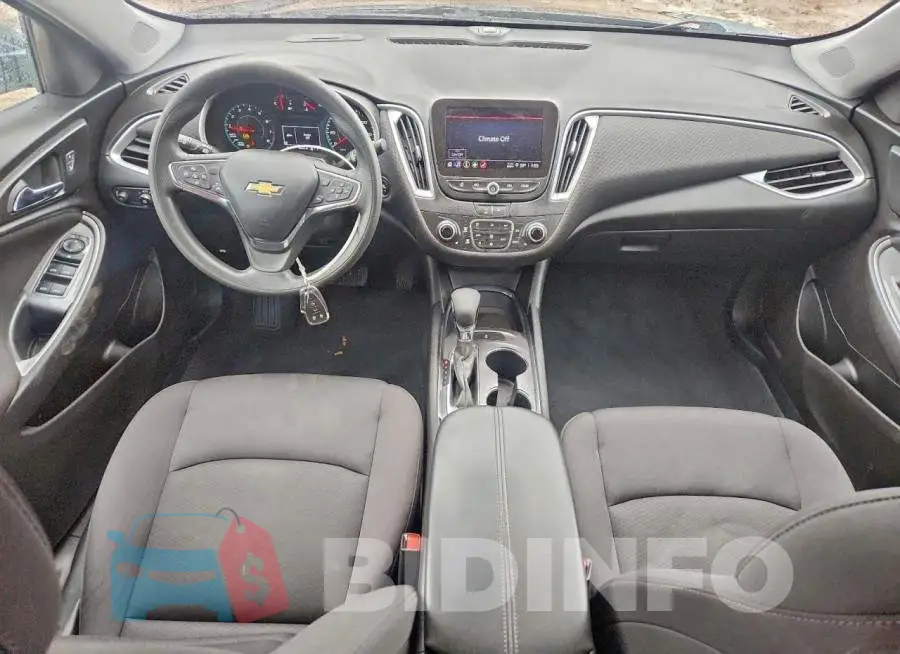 1G1ZD5ST9PF210029 Photo# 8