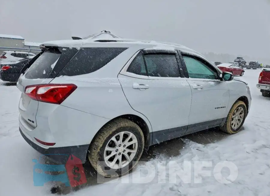 2GNAXSEV2J6302566 Photo# 3