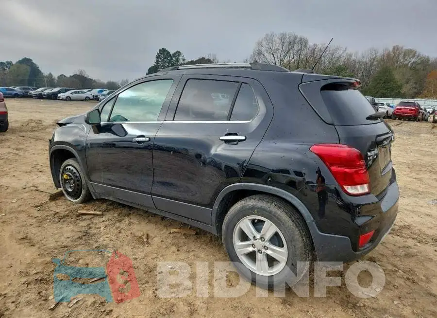 3GNCJLSB9KL359774 Photo# 2