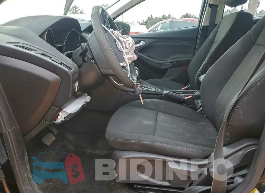 1FADP3F20JL273176 Photo# 7