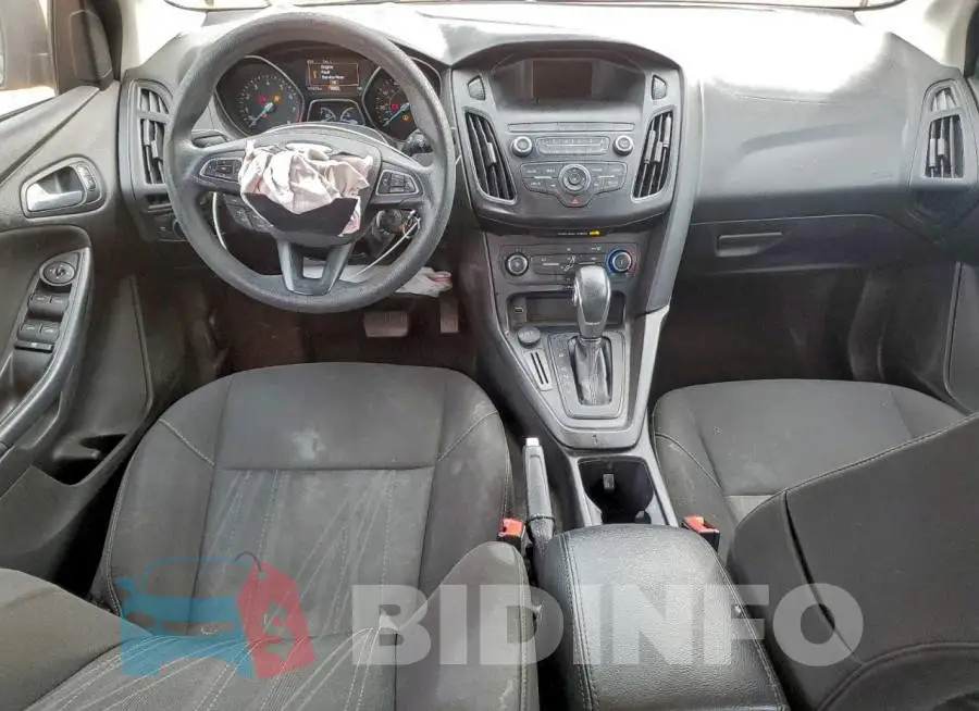 1FADP3F20JL273176 Photo# 8
