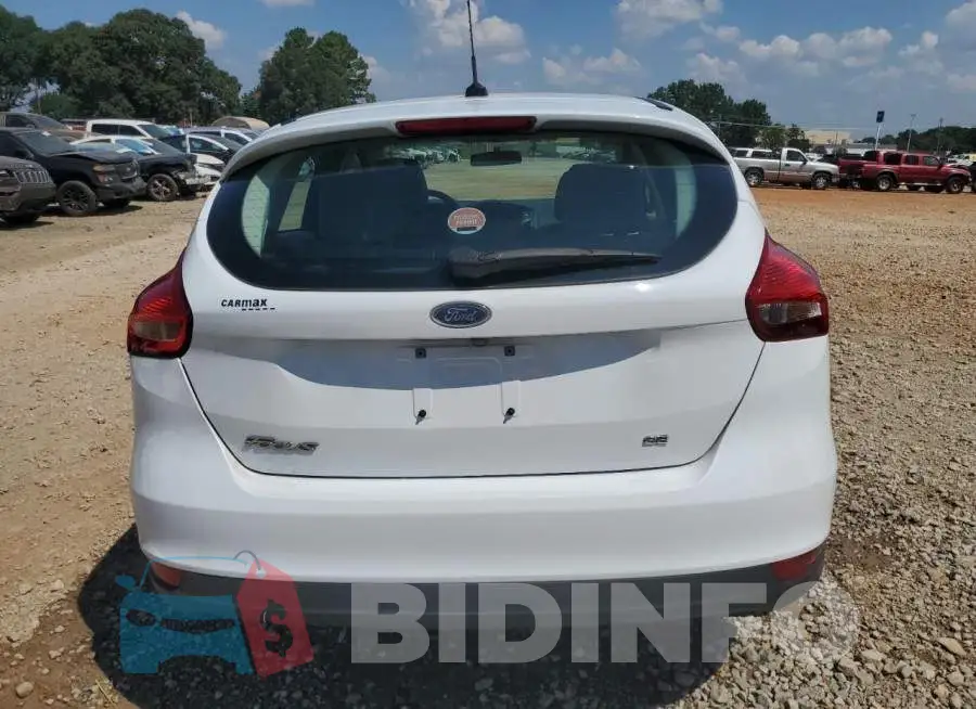 1FADP3K2XJL262028 Photo# 6