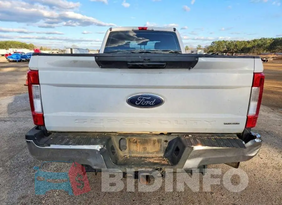 1FT7W2B63KEC43639 Photo# 6