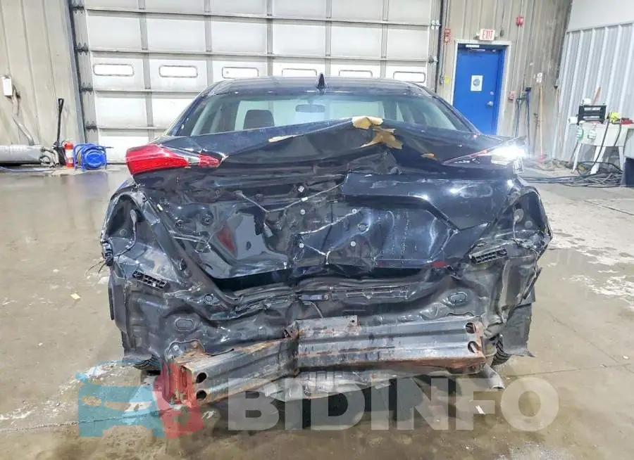19XFC2F70HE215673 Photo# 6