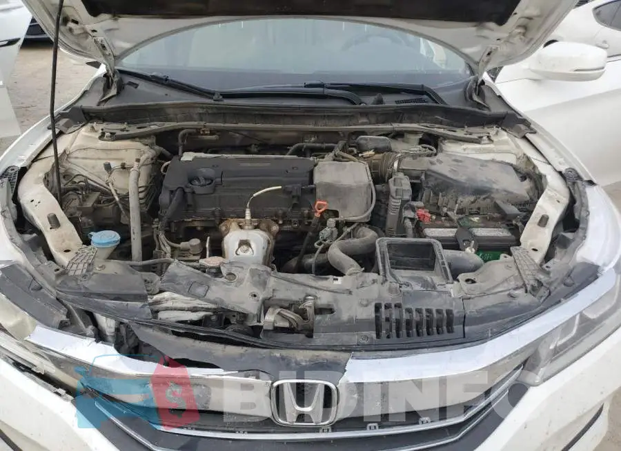 1HGCR2F83HA155094 Photo# 11