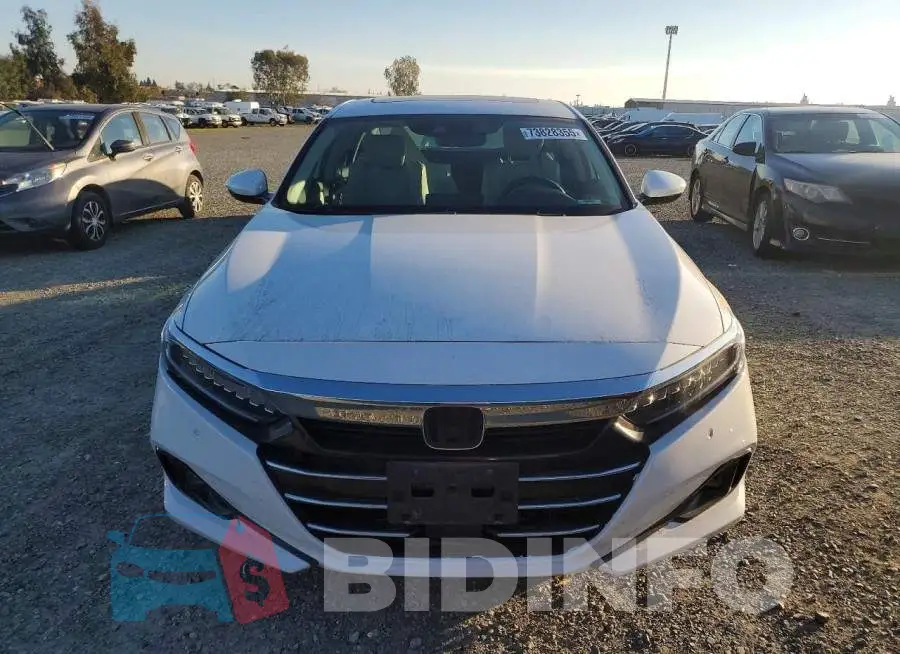 1HGCV3F52MA002191 Photo# 5