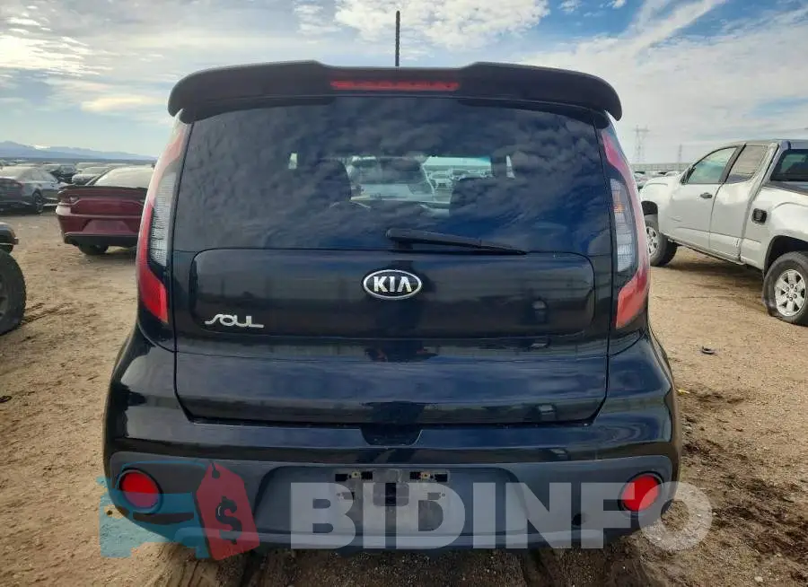 KNDJN2A2XJ7549876 Photo# 6