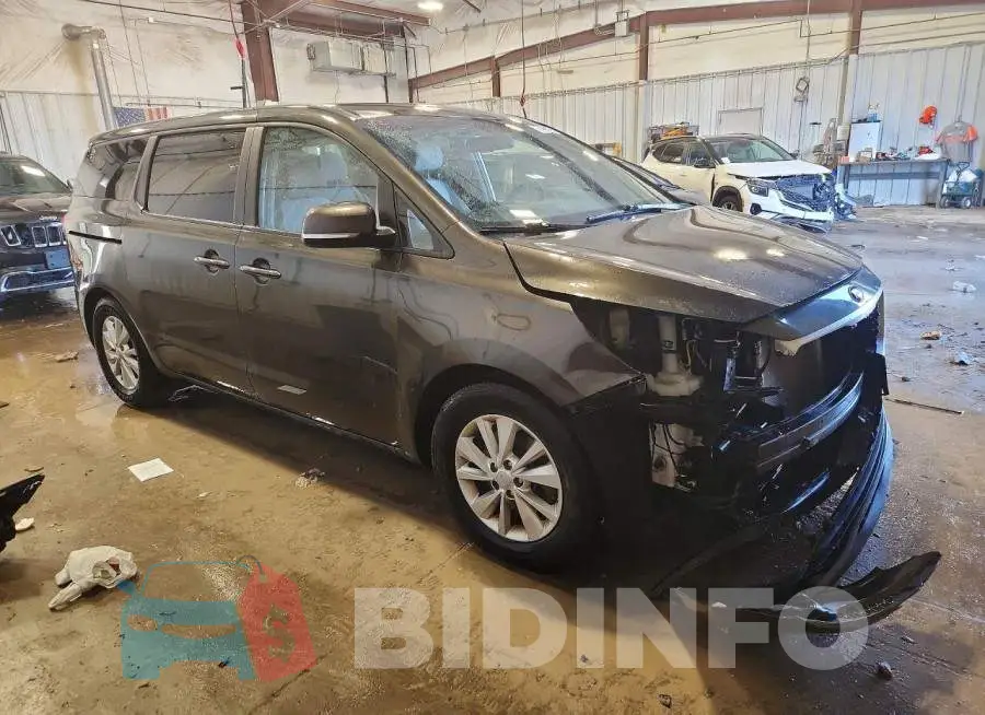 KNDMB5C15H6228713 Photo# 4