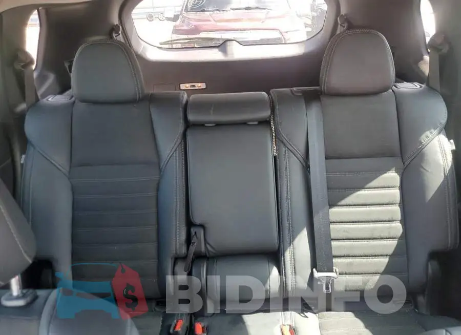 JA4J3UA89PZ012221 Photo# 10