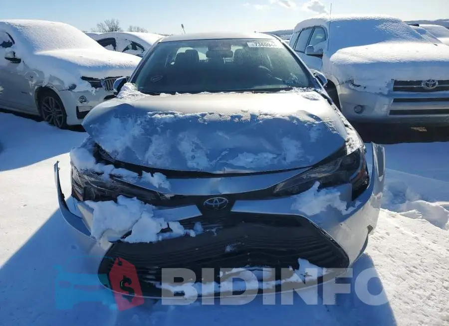 5YFB4MDE1RP215240 Photo# 5
