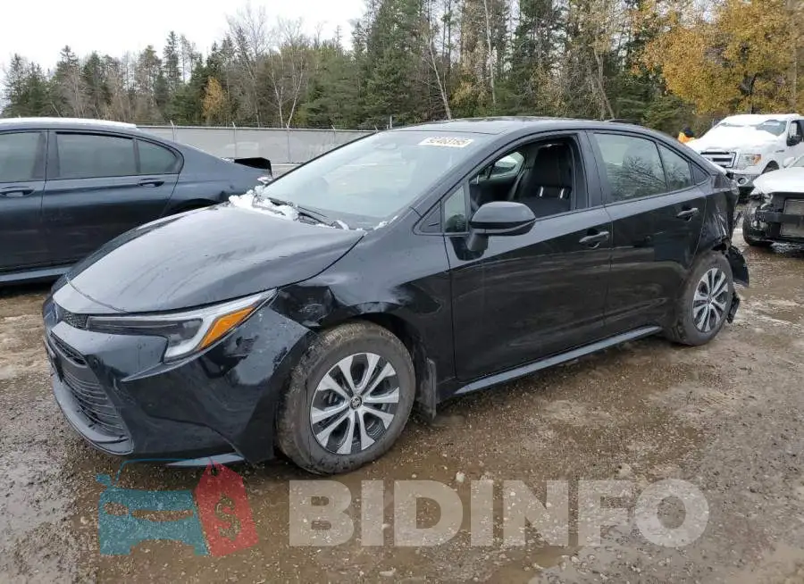 JTDBCMFE1S3072417 Photo# 1