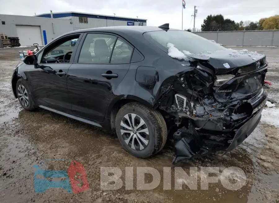 JTDBCMFE1S3072417 Photo# 2