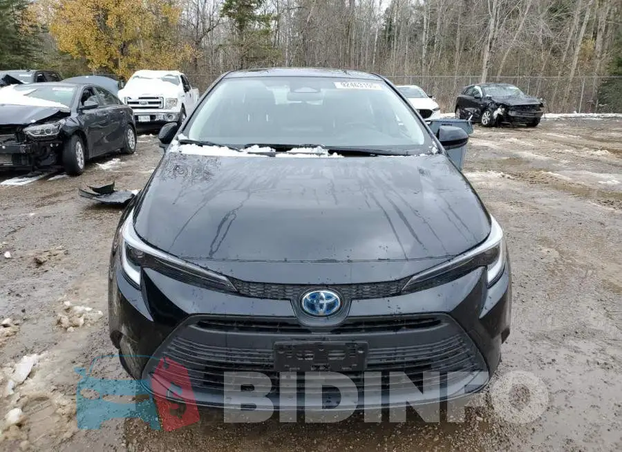JTDBCMFE1S3072417 Photo# 5