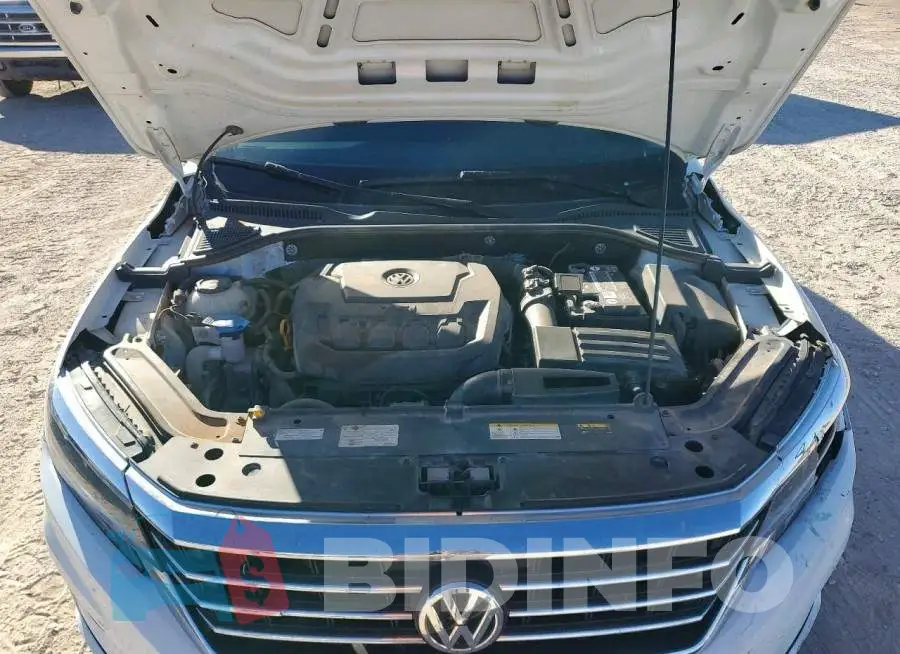 1VWSA7A32MC006455 Photo# 11