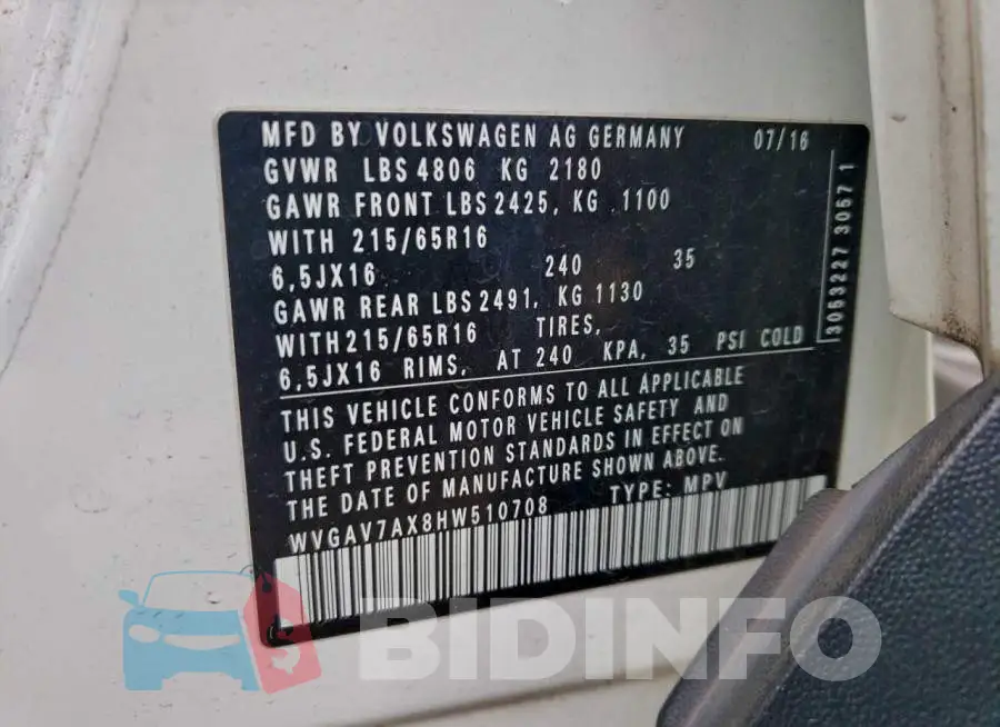 WVGAV7AX8HW510708 Photo# 13