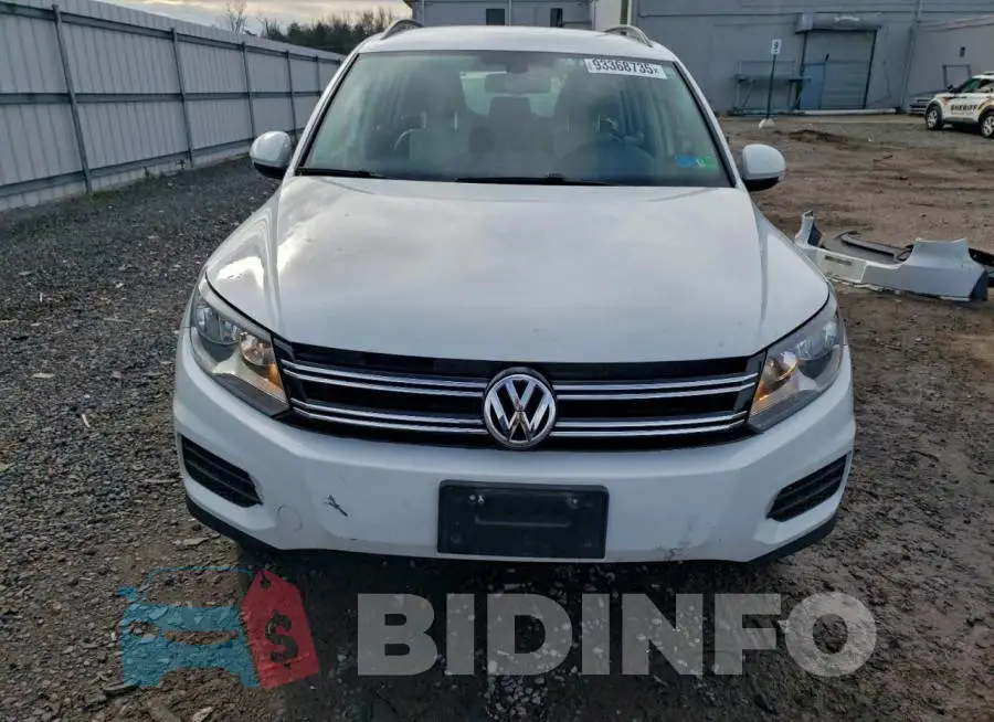 WVGAV7AX8HW510708 Photo# 5