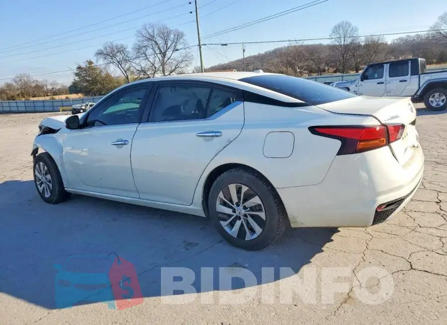 1N4BL4BV1LC257483 Photo# 2
