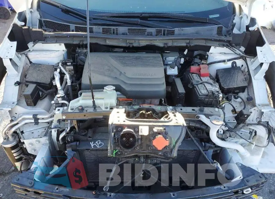 1N4CZ1CV4PC561428 Photo# 11