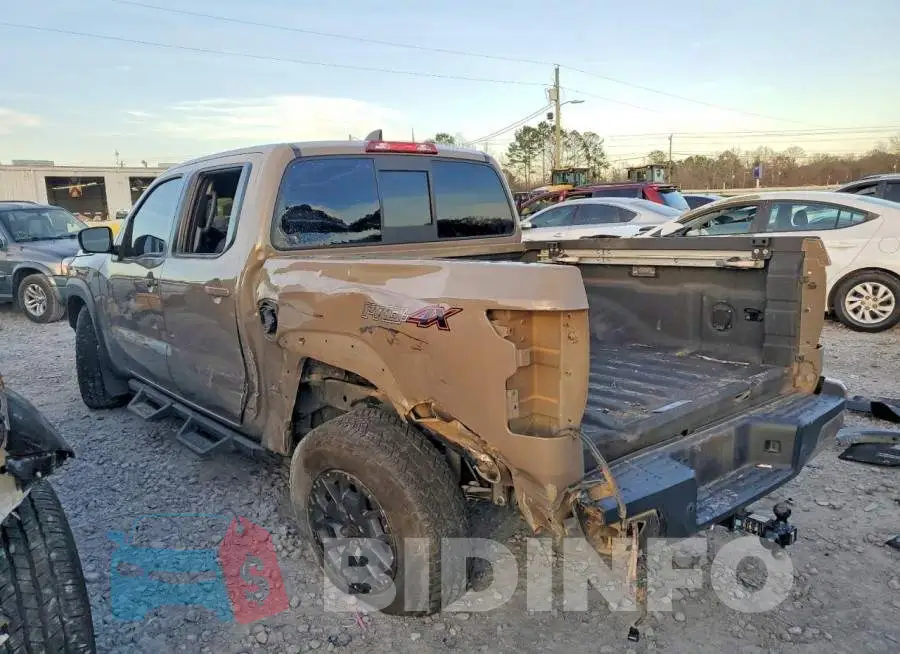 1N6ED1EK2NN688097 Photo# 2