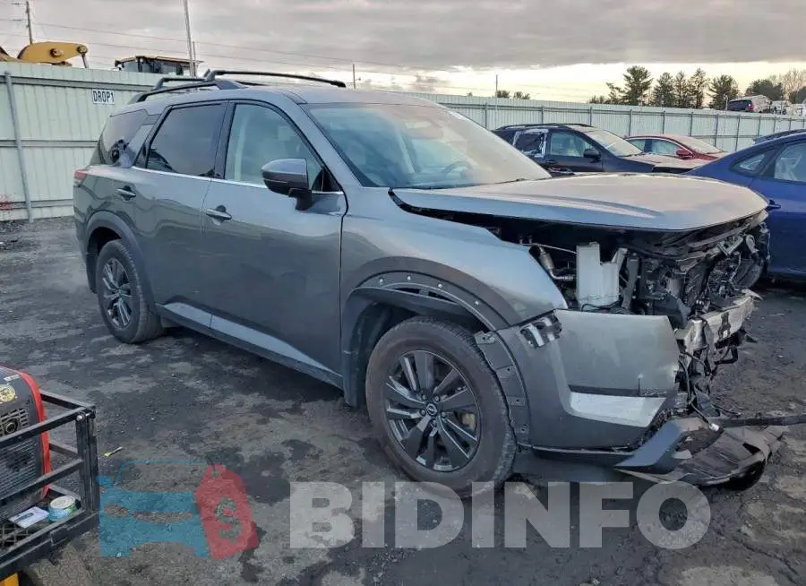 5N1DR3BD5NC209762 Photo# 4