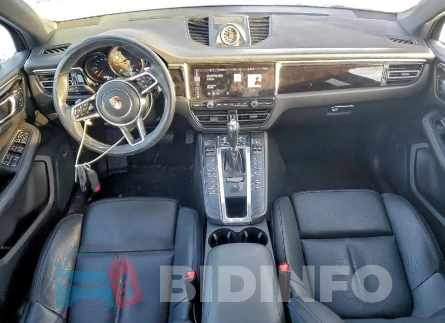 WP1AA2A58MLB13155 Photo# 8