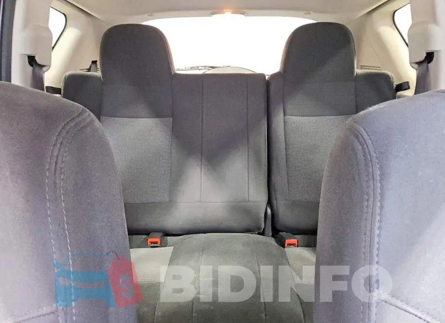 1C4NJCBA2HD148049 Photo# 10