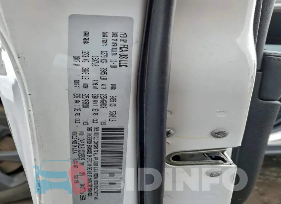 1C4PJMLB1KD320522 Photo# 13