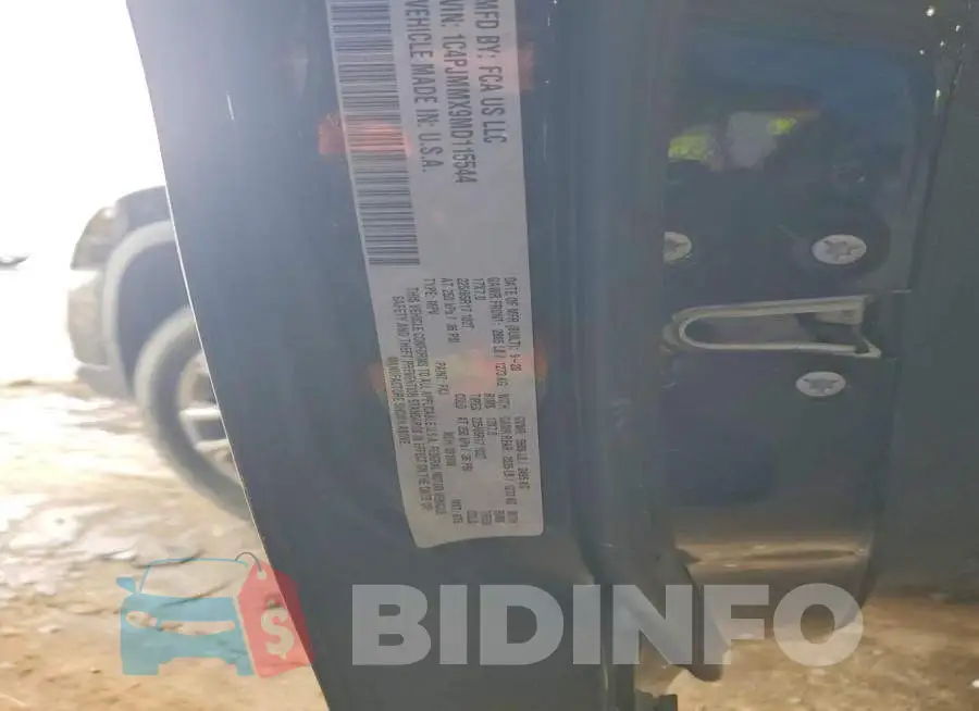 1C4PJMMX9MD115544 Photo# 13