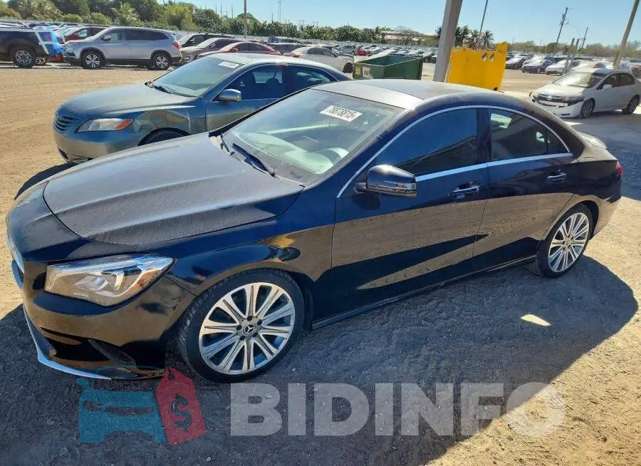 WDDSJ4EB9JN650821 Photo# 1