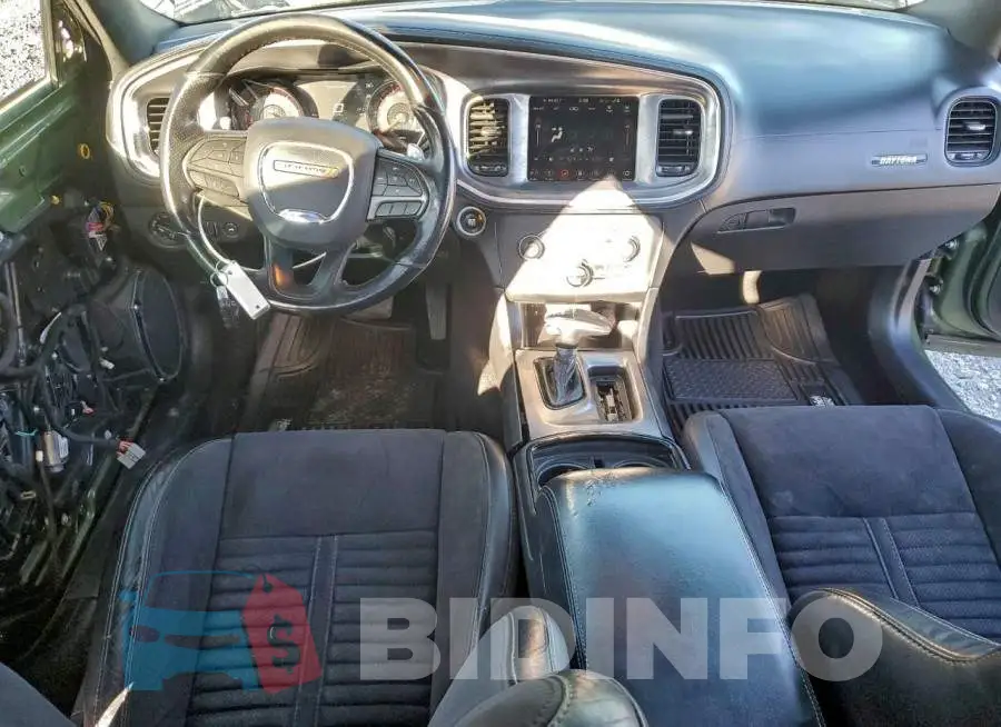 2C3CDXCT5KH706593 Photo# 8