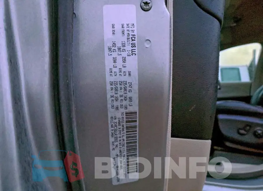 2C4RC1BG2JR192835 Photo# 13