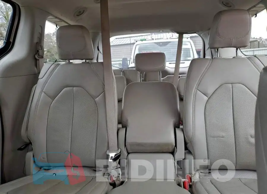 2C4RC1EG0HR559642 Photo# 10